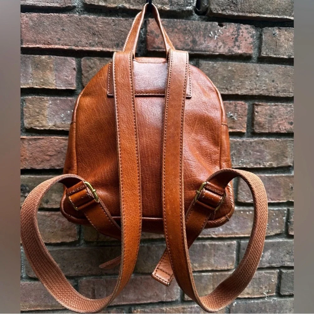 Madewell Leather Backpack - Picture 3 of 6